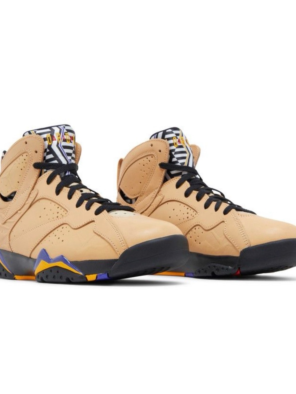 AIR JORDAN 7 RETRO SE
VACHETTA TAN/BLACK-TAXI
HAVANE VACHETTE/TAXI/NOIR
11